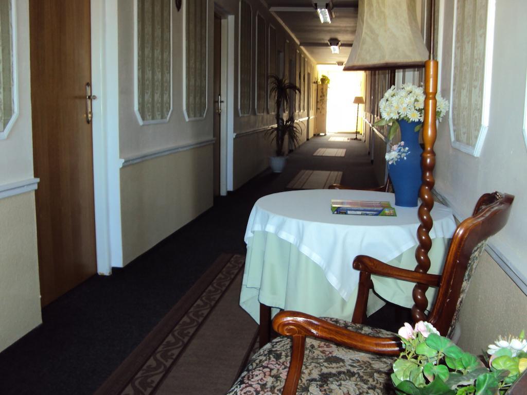 Pension Velicky Zamocek Poprad Exterior foto
