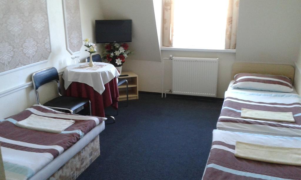Pension Velicky Zamocek Poprad Exterior foto