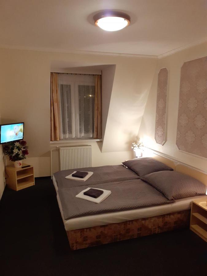 Pension Velicky Zamocek Poprad Exterior foto
